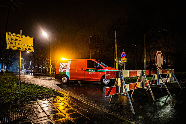 afzetting op de weg