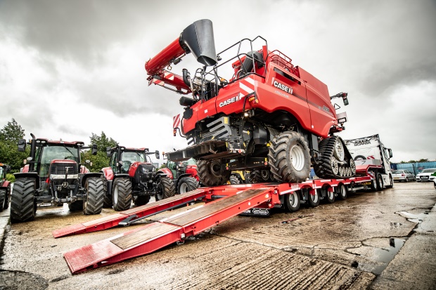 semidieplader met hydraulische verbreding