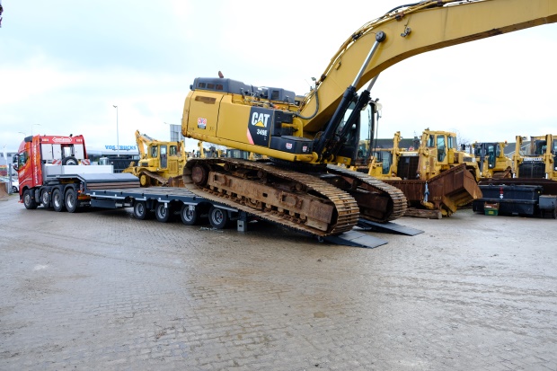 semidieplader met hydraulische verbreding
